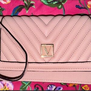 Victoria’s Secret Strap Wallet Light Nude Pink with Zipper